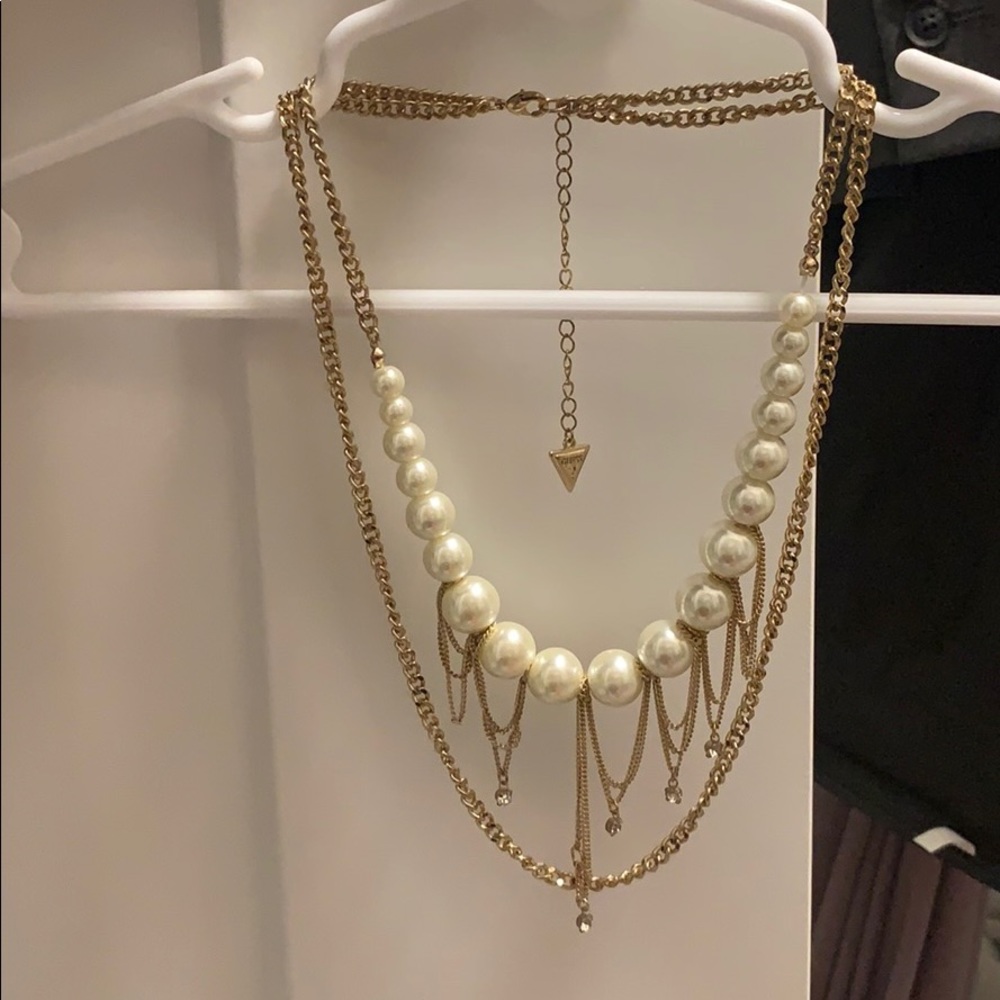 Guess gold pearl necklace